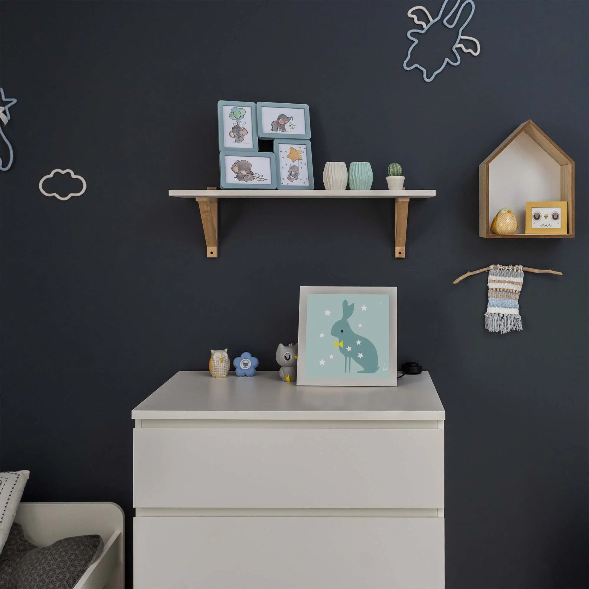 Lampe fête lapin éteinte Lampe fête lapin éteinte