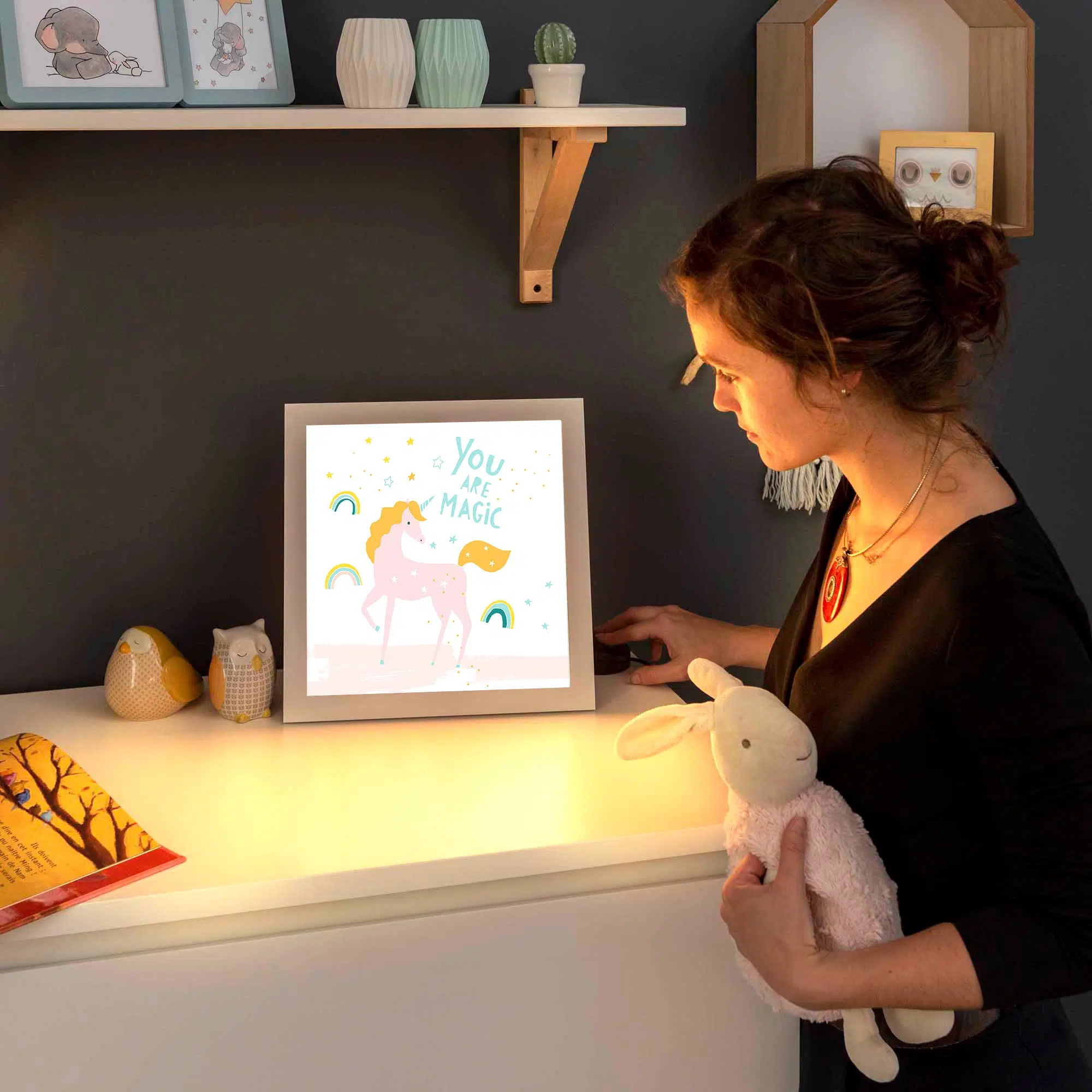 Lampe licorne allumée Lampe licorne allumée