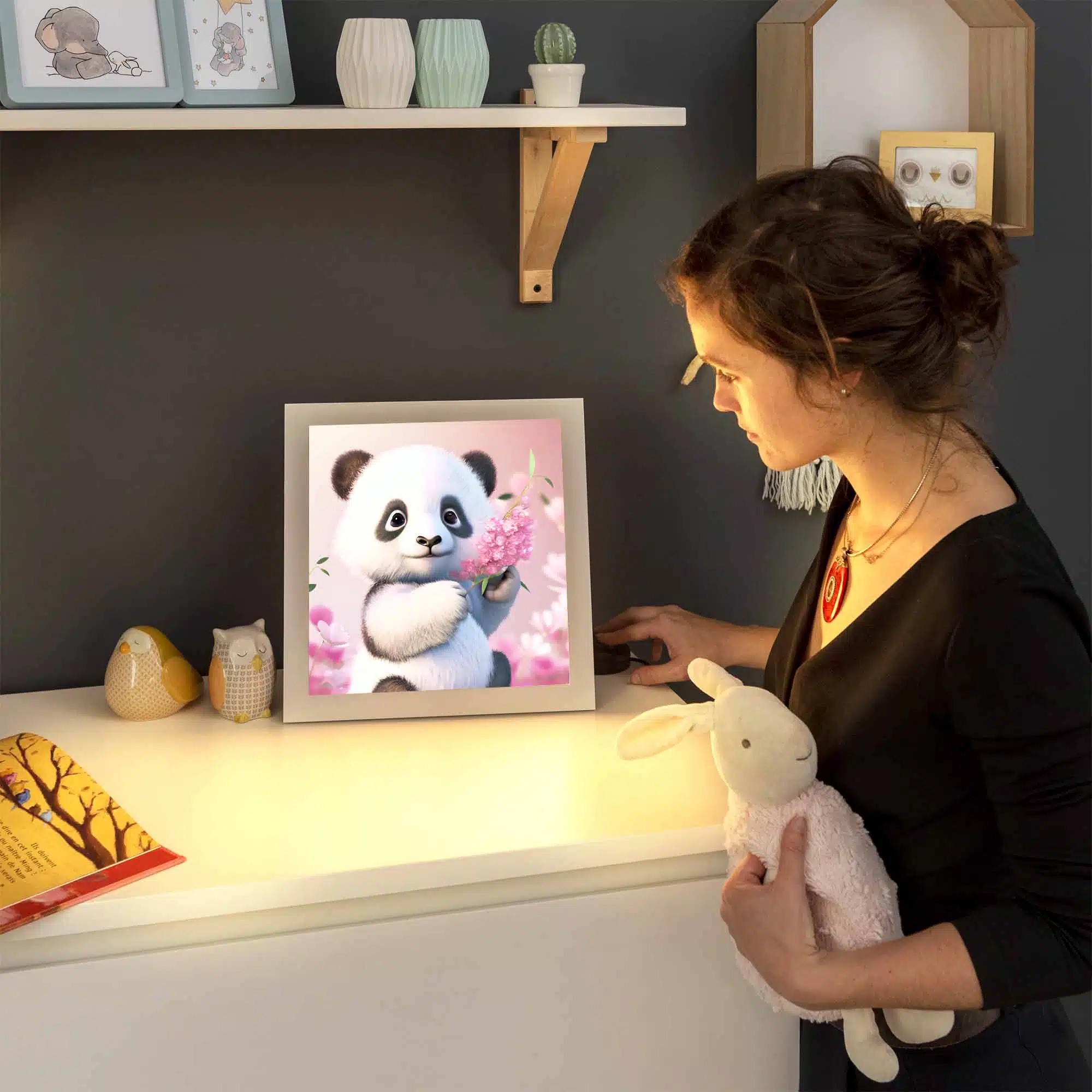 Lampe panda animé allumée Lampe panda animé allumée